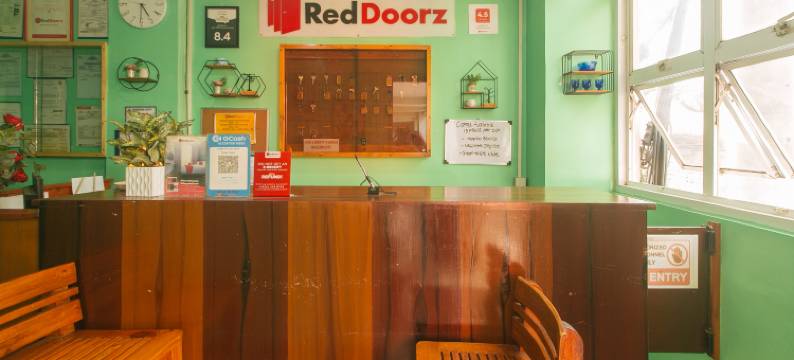 红多兹酒店近EDSA夏令营(RedDoorz near EDSA Camp Crame)图片