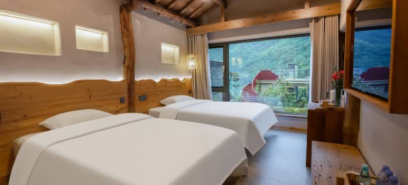 山舍丨康养度假民宿(牛背梁国家森林公园终南山寨店)图片