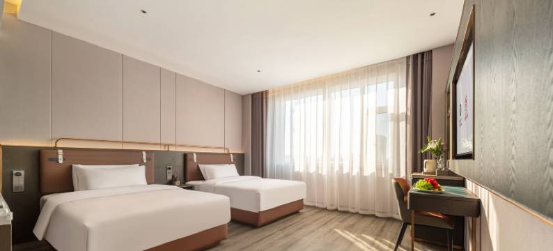 季枫国际酒店(海伦店)图片