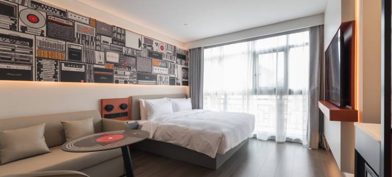 宜必思酒店(张家界国家森林公园标志门店)图片