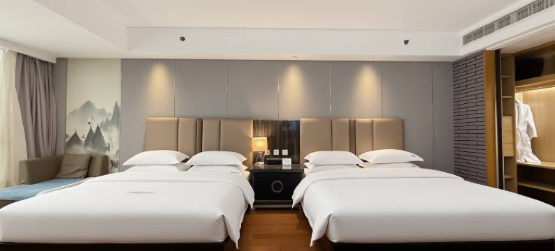 逸轩精选公寓(天津滨海站宝龙广场店)图片