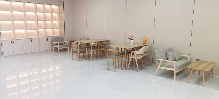 云锦商务酒店图片