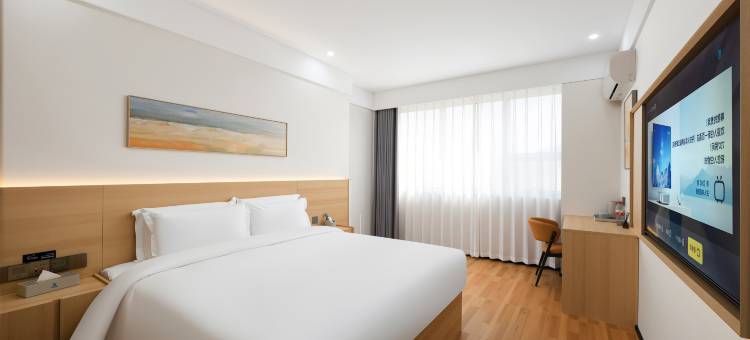 新一百酒店(丹东火车站鸭绿江断桥店)图片