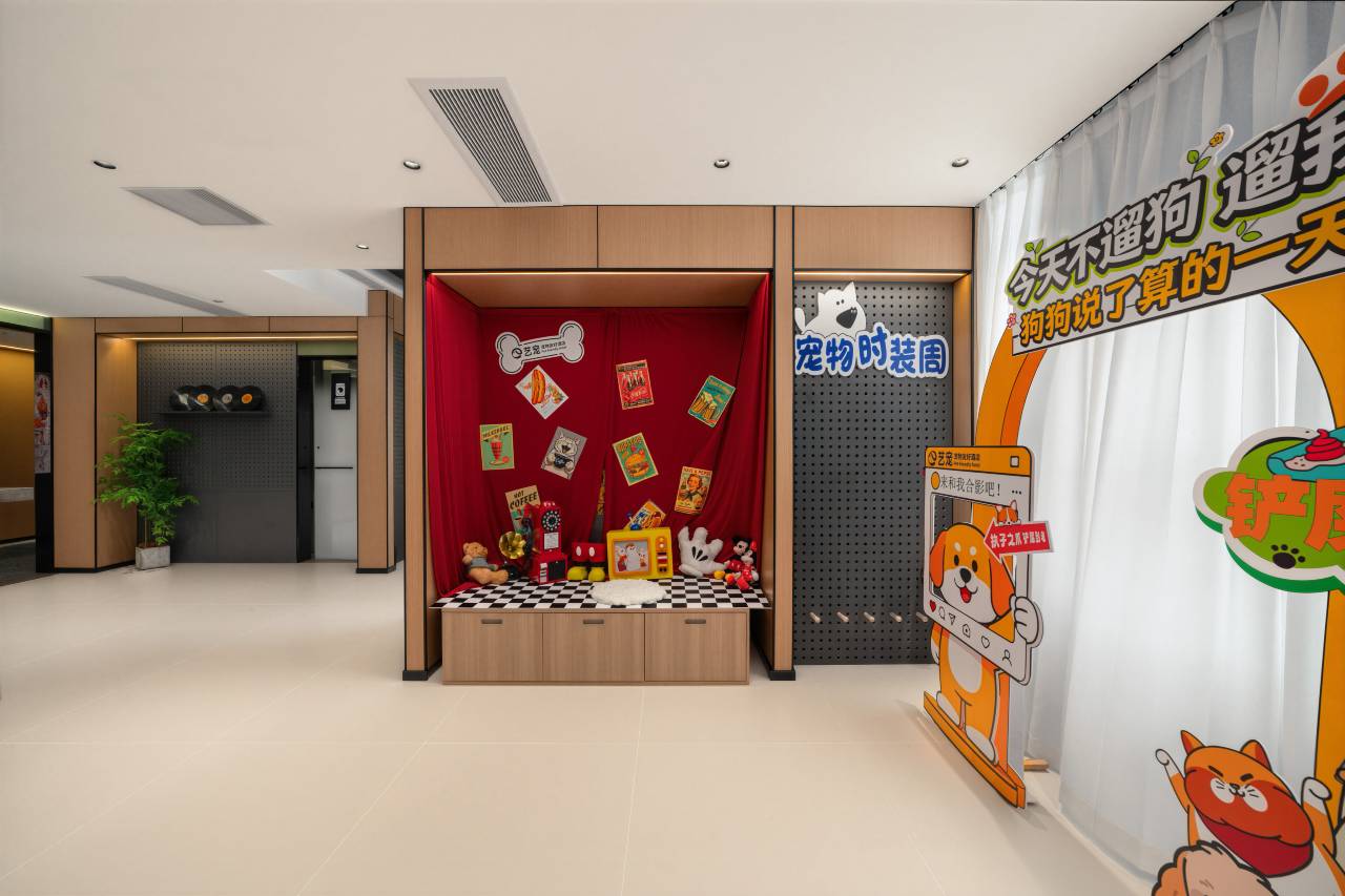 艺宠酒店(湛江海湾大桥万达店)图片