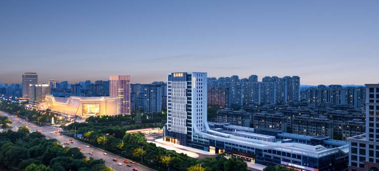 烟台龙口龙湖天街港城大道亚朵酒店图片