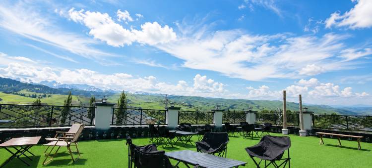 古月国风|Grass Vista星空庭院·空中草原观景美宿(那拉提景区店)图片