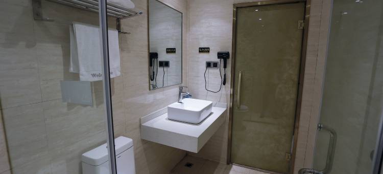 居美酒店(南昌滕王阁八一纪念馆店)图片