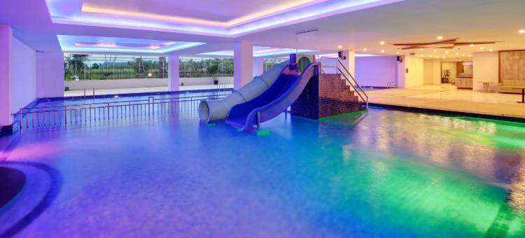 万鸦老森特拉酒店(The Sentra Manado)图片