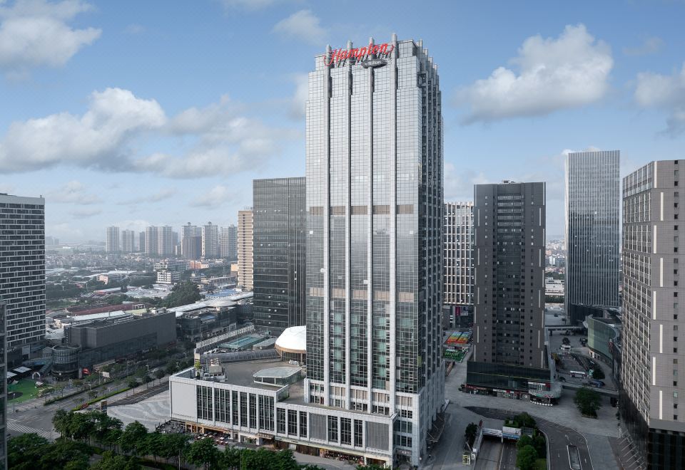 佛山北滘希尔顿欢朋酒店外景图