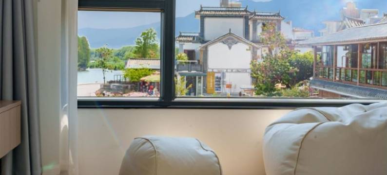 大花猫海景客栈(洱海龙龛码头店)图片