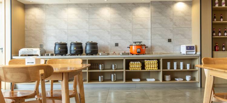 都市118精选酒店(深泽汽车站店)图片