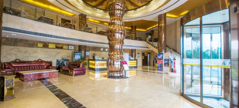 御泉大酒店(黄果树瀑布风景区店)图片