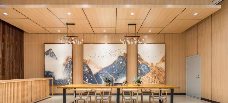 悦·湖酒店(太原晋阳湖红灯笼体育场店)图片