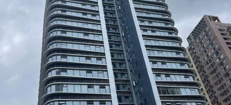 椰思·I DO轻奢酒店(骑楼老街海南大学店)图片