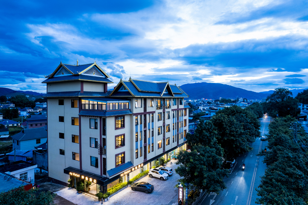 Menglian Shenyu Hotel Over view