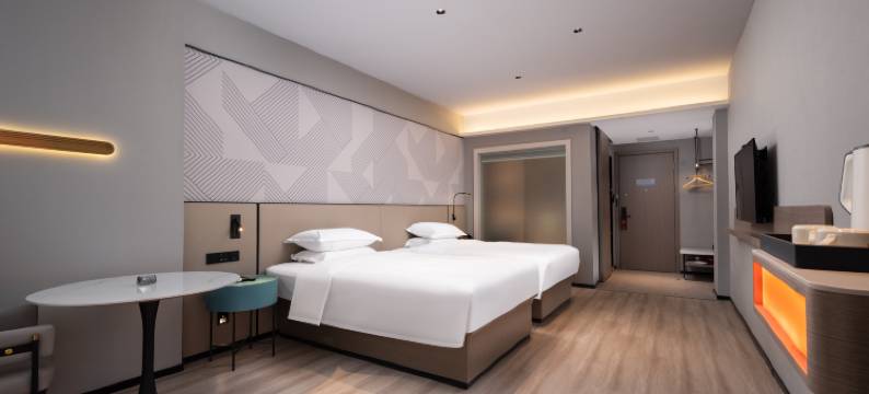 柏曼酒店(武汉文化大道中百广场店)图片