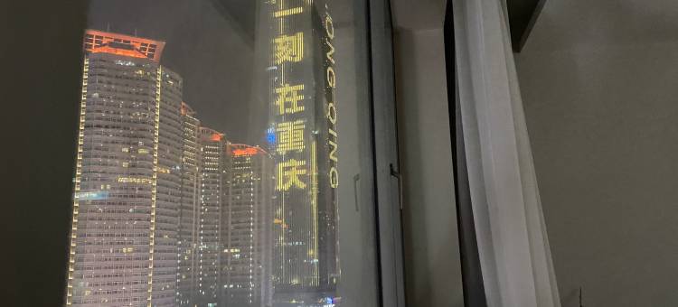 雅地公寓(重庆解放碑八一好吃街店)图片