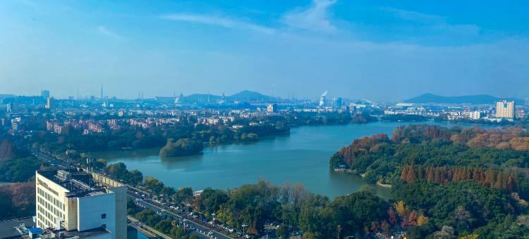 观澜湖景民宿(马鞍山金鹰国际购物中心店)图片