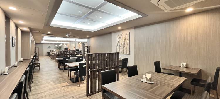 露樱酒店长冈站前店(Hotel Route-Inn Nagaoka Ekimae)图片