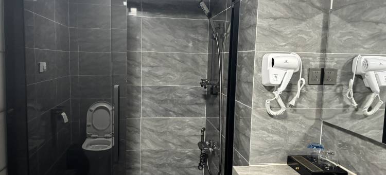 比如娜秀大酒店图片