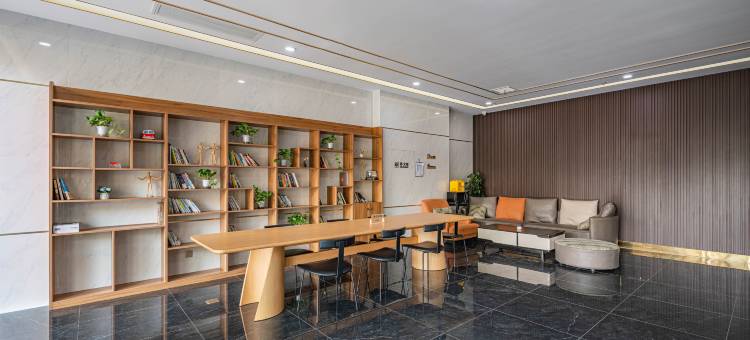 斯维登精品公寓(金沙滩度假区丁家河地铁站店)图片