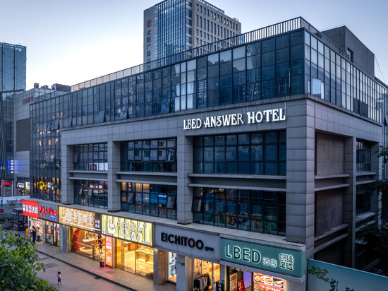 LBED ANSWER酒店(苏州山塘街景区石路地铁站店)