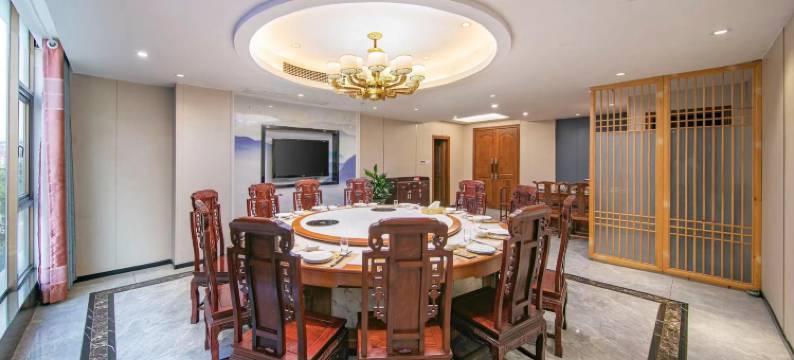 闽侯榕泰汽车行业商务中心酒店图片