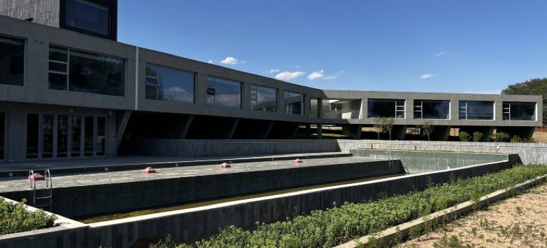 黄河天然居图片