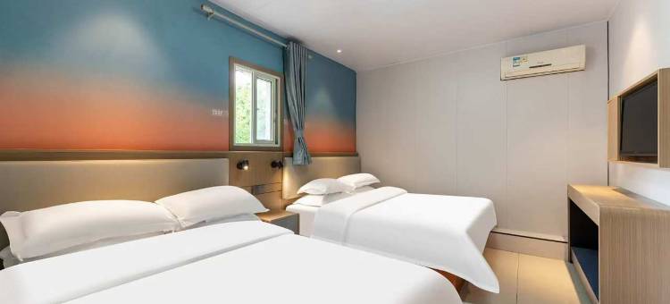 布丁连锁酒店(济南齐鲁医院泉城广场店)图片