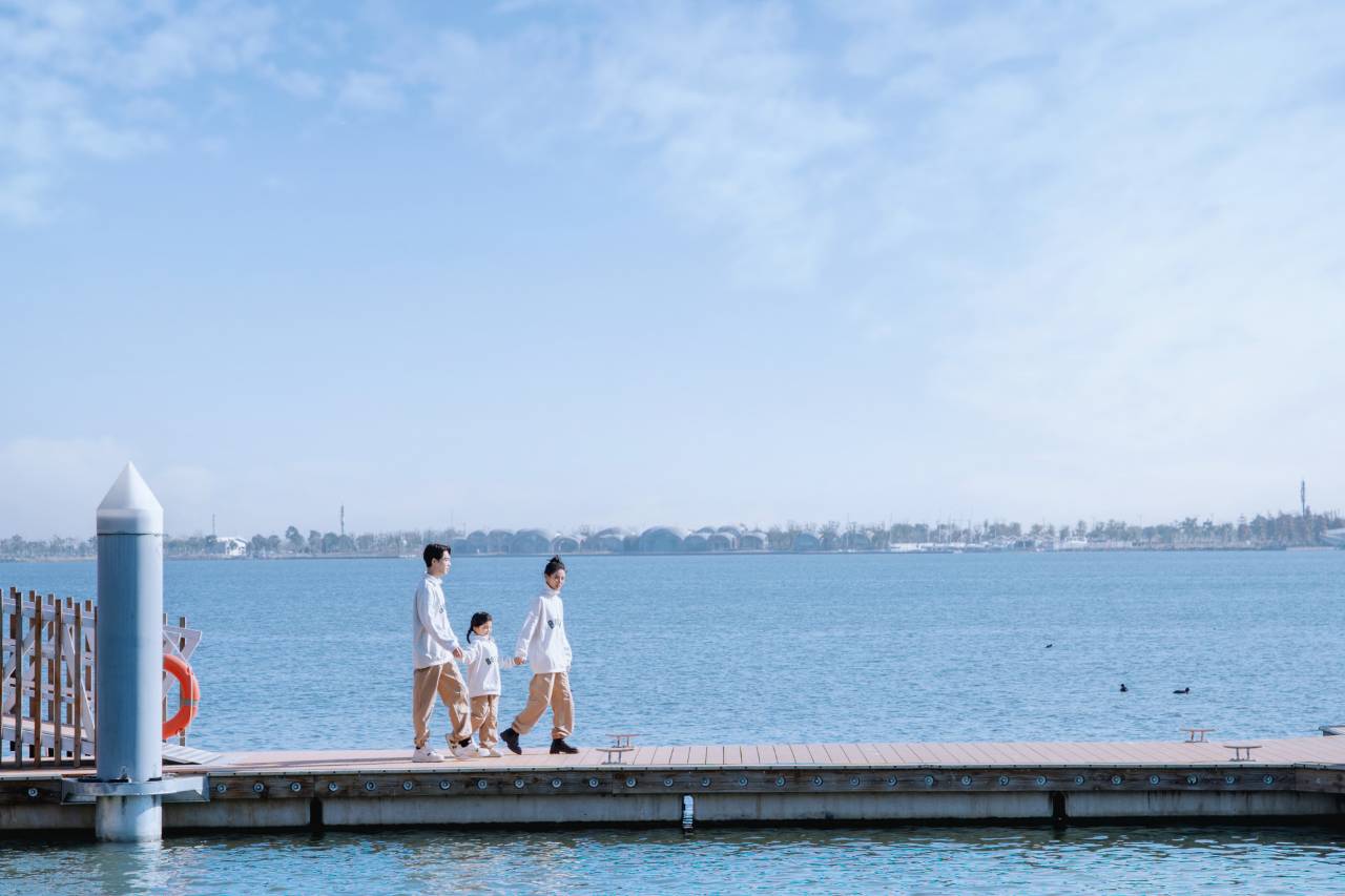 上海滴水湖洲际酒店图片