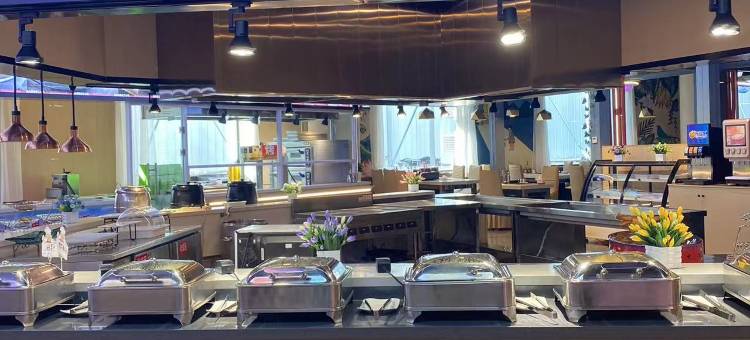 大天悠品酒店(呼和浩特海亮广场中山路地铁站店)图片