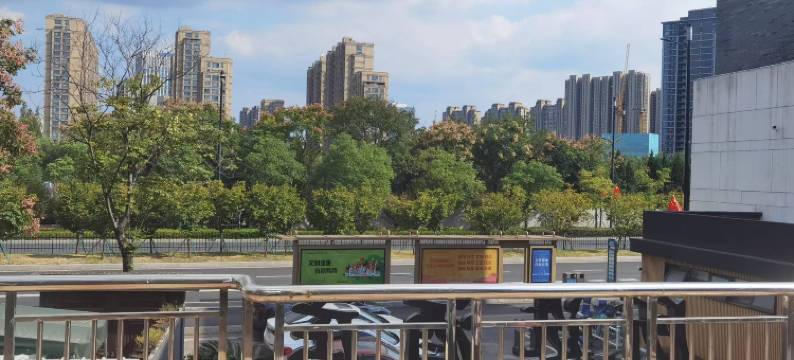 所选酒店(杭州滨康路地铁站店)图片