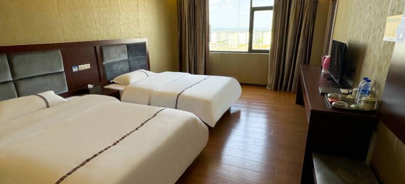 霖润商务酒店图片