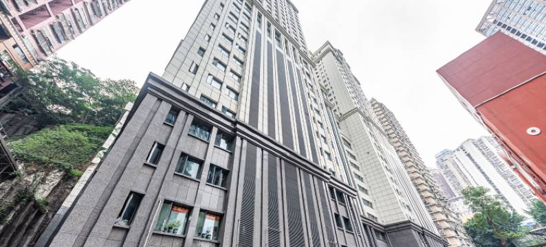 SY·百屿江景民宿(解放碑洪崖洞店)图片