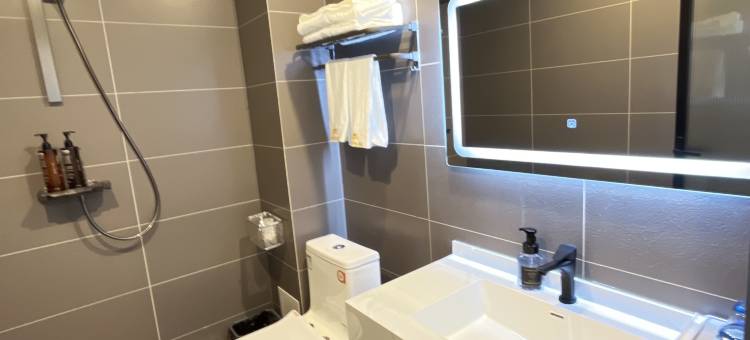 乌海金佰翰假日酒店图片