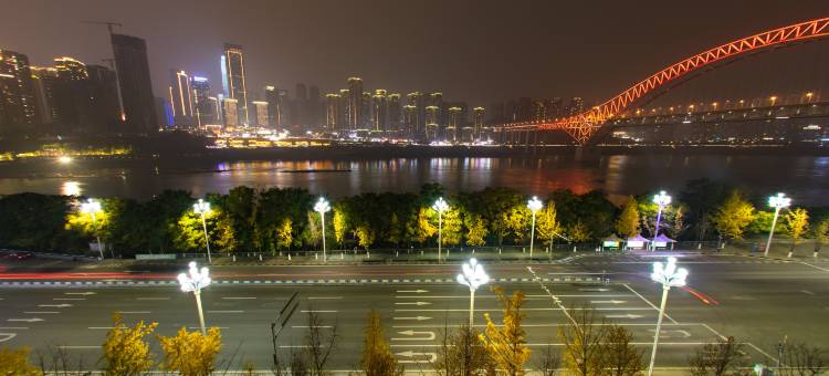 重庆南滨路智选假日酒店(长嘉汇弹子石老街店)图片