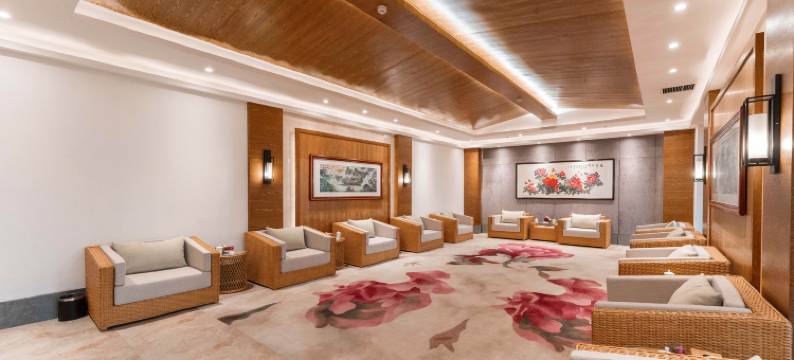 夏宫酒店(栾川老君山鸾洲渡假日小镇店)图片