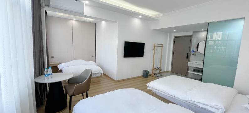 邦达酒店(蒙自文萃路店)图片