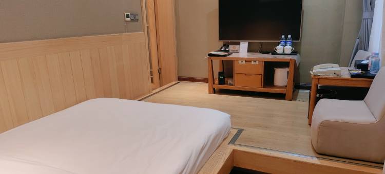 陇西亨泰精品酒店图片