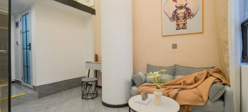 旅途城市民宿(南京新街口常府街地铁站店)图片