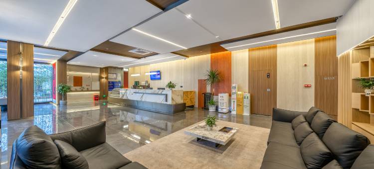 欢禧智享酒店(湛江万达广场金沙湾风景区店)图片