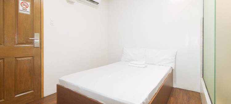 GREN PLACE near Baclaran Airport Road by RedDoorz图片