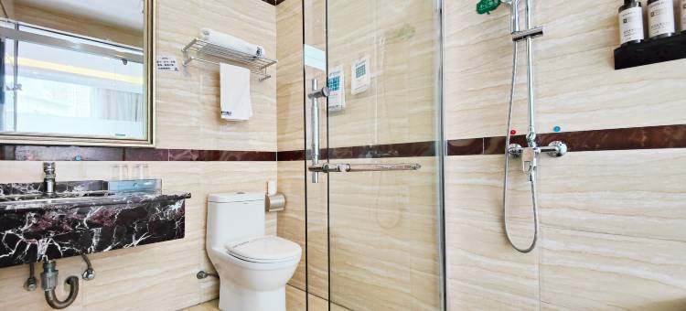 亦爱电竞影音民宿(长宁县职业技术学校店)图片