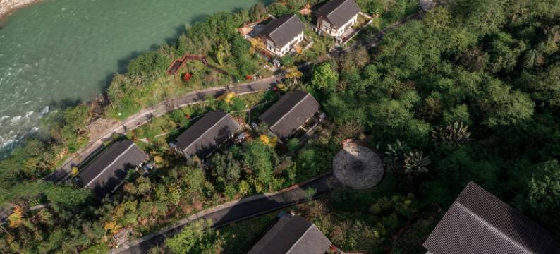 独龙江天境酒店图片