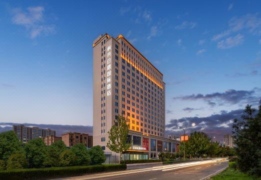 库尔勒枫丹白露国际酒店外景图