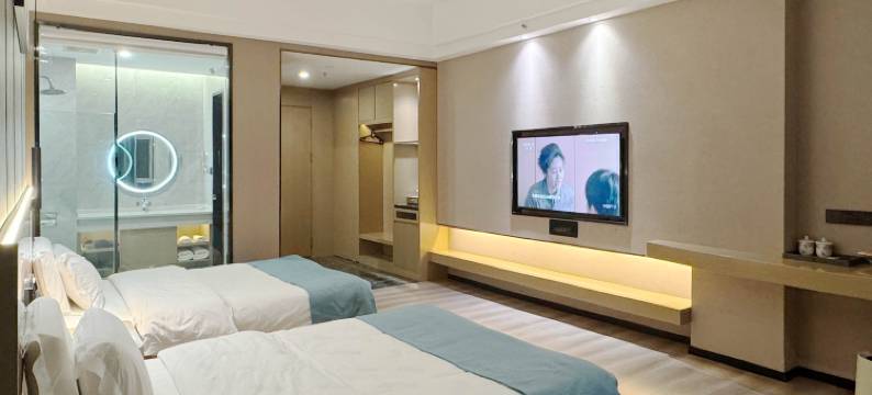 加林赛大酒店(沧源摸你黑广场店)图片