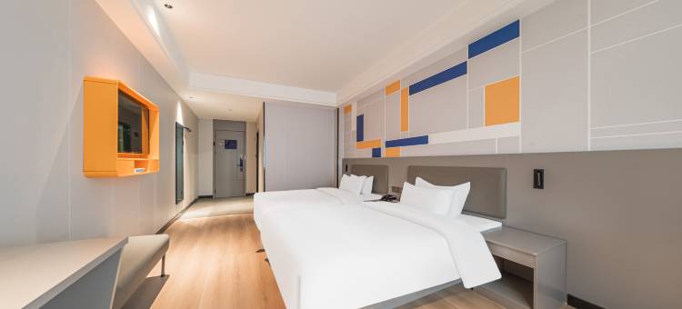 7天优品酒店(伊宁上海城六星街店)图片