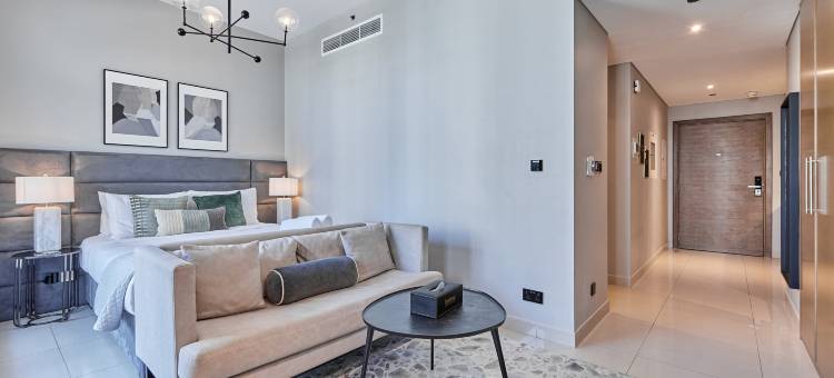 bnbme | 时尚单间公寓，带私人阳台，可欣赏城市美景(bnbme | Stylish Studio w/ Pvt Balcony & City Views)图片