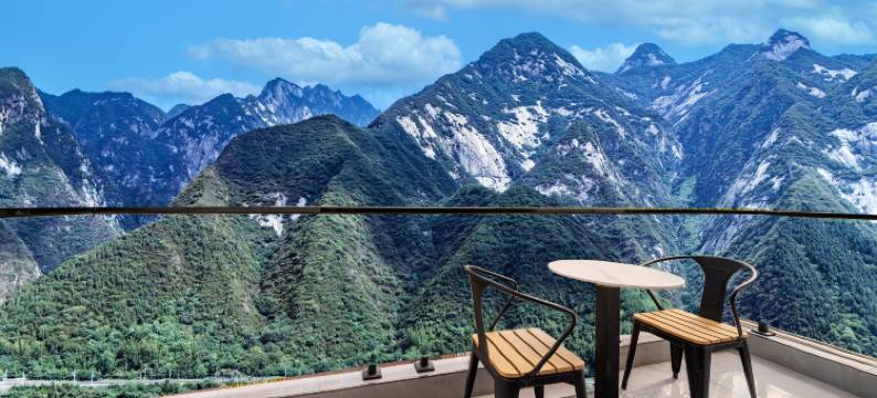 云水涧·秋雾沉山·山景美宿(华山景区游客中心店)图片