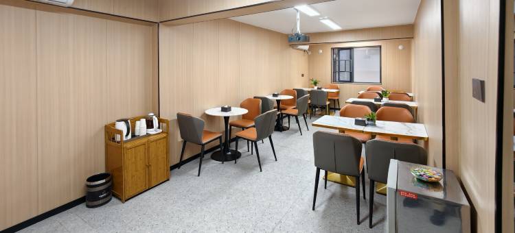 艺选酒店(郴州裕后街生源时代广场店)图片